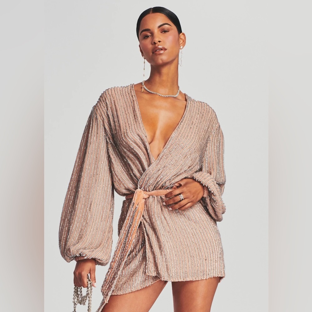NEW W/ TAGS! Retrofete Gabrielle Sequin Robe in Silver Nude Gap | Size XXS